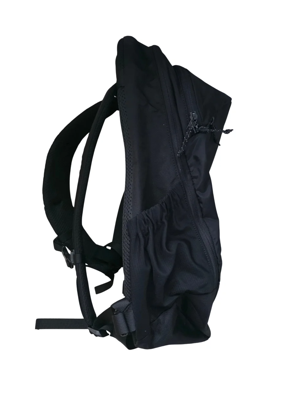 SMRTFT Lightweight Daily Backpack Unisex Black Tech EDC Laptop‎ Travel Bag NWOT